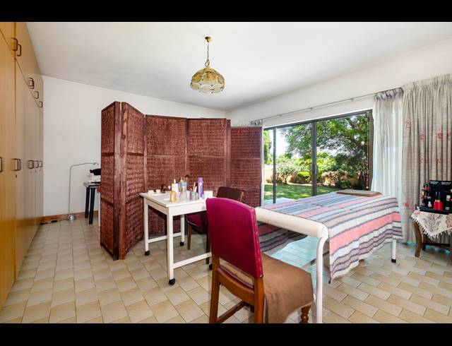 5 BEDROOM HOUSE FOR SALE IN GREENSIDE